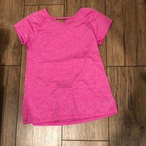 Girl’s athletic short sleeve shirt- size L
